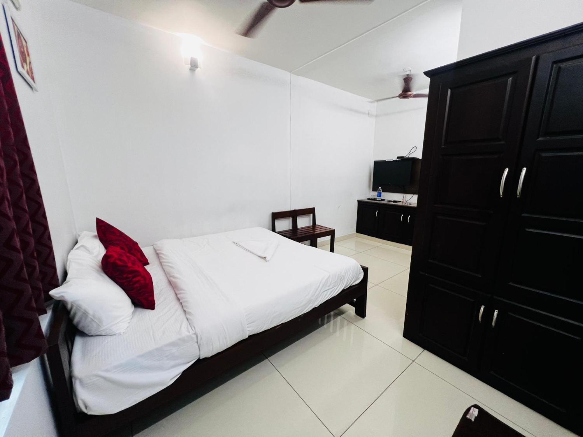 White House Inn Kochi Exteriör bild